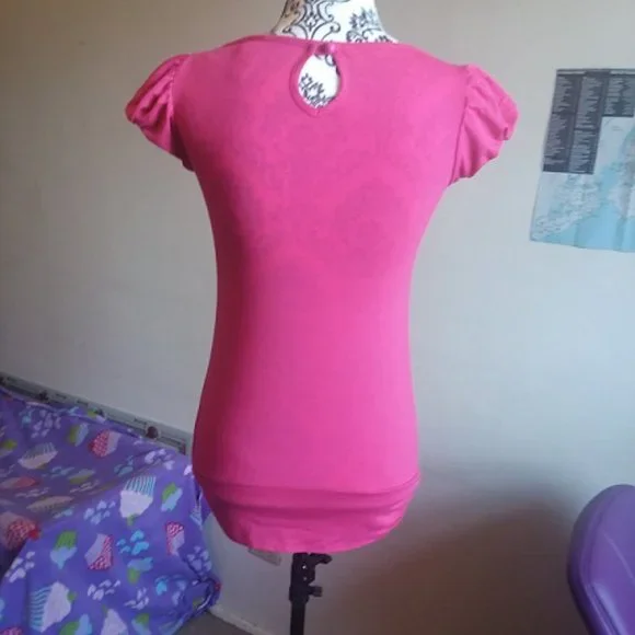 hot pink cut out long shirt - Picture 5 of 5